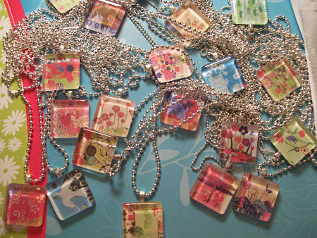 pendant necklaces