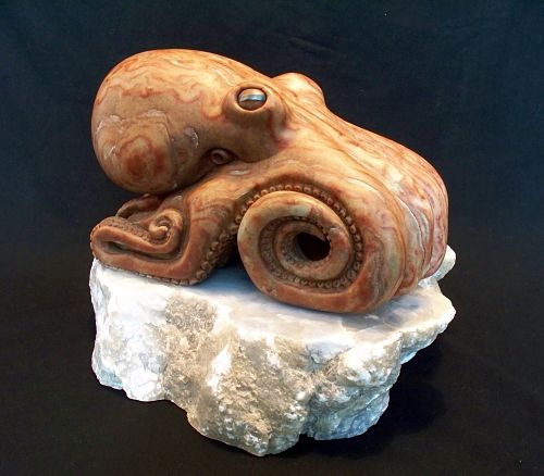 octopus, sculpture of an octopus