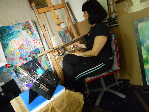 Amalya Nane Tumanian in her studio