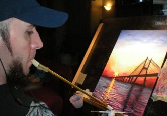 Artist Rob Florio painting