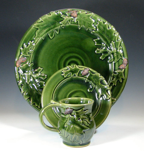 Hughes Pottery acorn pattern