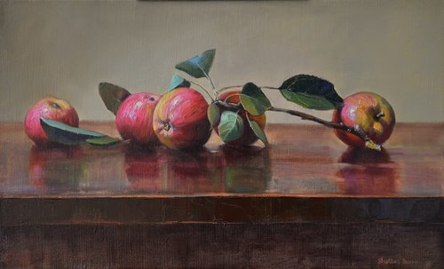 “Still Life with Apples” Oil, 400mm x 650mm by artist Svetlana Orinko. See her portfolio by visiting www.ArtsyShark.com