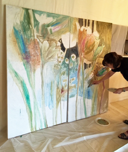 Artist Dorothy Ganek painting a canvas. See her portfolio by visiting www.ArtsyShark.com