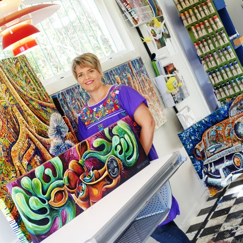 Artist Tina Dinte in her Studio. See her portfolio by visiting www.ArtsyShark.com