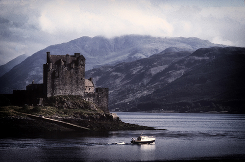 “Eilean Donan Castle at Dusk” Photography, Limited Edition, 17” x 11” by artist Ron Colbroth. See his portfolio by visiting www.ArtsyShark.com