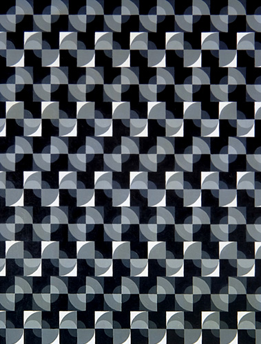 “Alternating Offset in Grey” Acrylic on Canvas, 24” x 30” by artist Steve Paulsen. See his portfolio by visiting www.ArtsyShark.com
