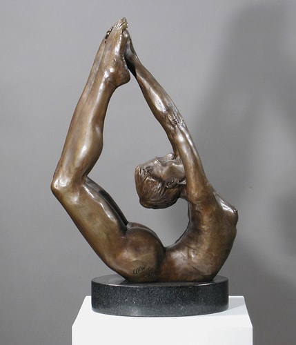 “Extended Bow” Bronze on Black Vermont Granite, 13” x 20” x 6” by artist Elaine Witten. See her portfolio by visiting www.ArtsyShark.com