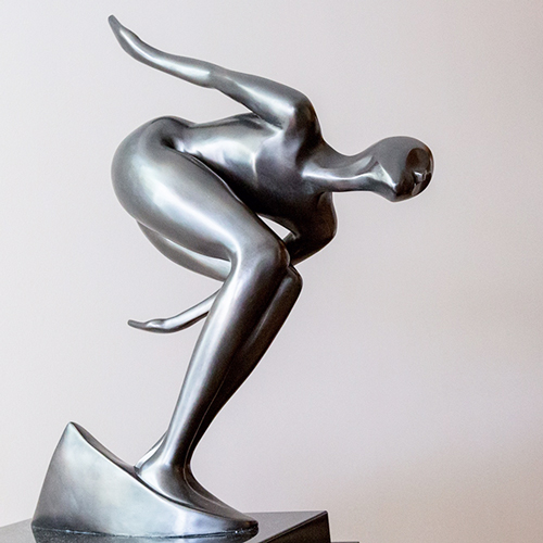 “Flow” Bronze, 21.5” x 26.25” x 10.5” by artist Robert Heller. See his portfolio by visiting www.ArtsyShark.com