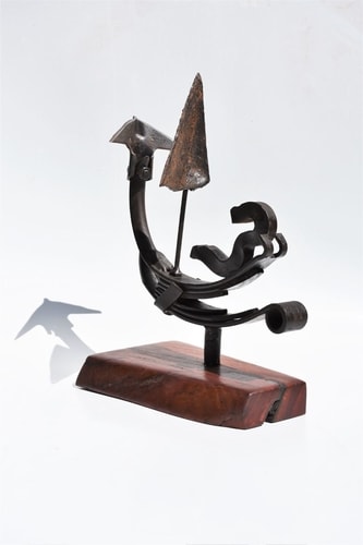 “Easy Sunday” Salvaged Steel, 45cm x 53cm x 26cm by artist Andre Sardone. See his portfolio by visiting www.ArtsyShark.com
