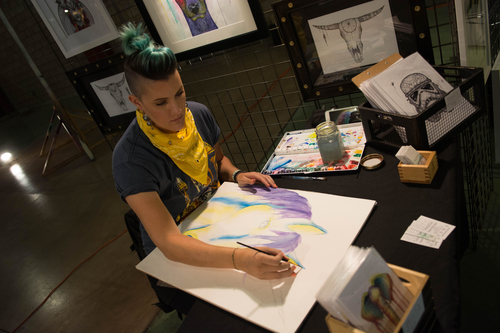 Artist Haylee McFarland in her studio. (Photo courtesy of MEGAPIXELEYES) See her portfolio by visiting www.ArtsyShark.com