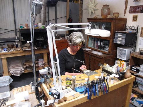 Artist Gail Golden in her studio. See her portfolio by visiting www.ArtsyShark.com