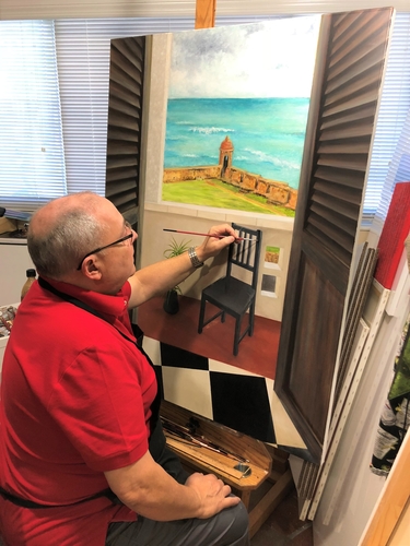 Artist Eduardo Vilchez in his studio. See his portfolio by visiting www.ArtsyShark.com