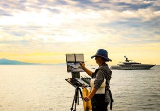 Artist Mary Garrish paints en plein air on Italy's Amalfi Coast