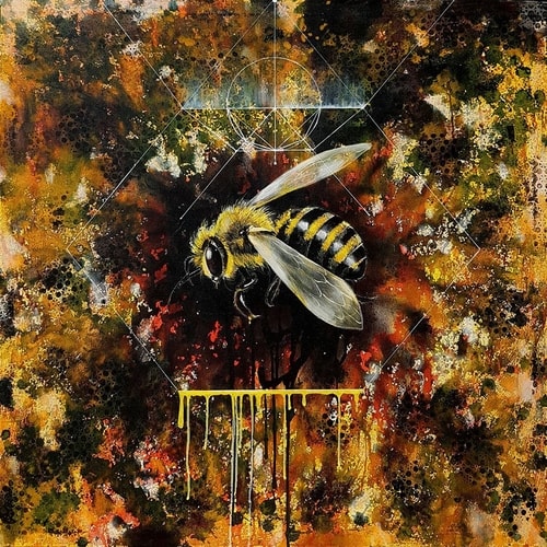 Abstract painting of a honey bee by Kasun Wickramasinghe