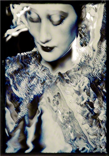 Black and white photograph of a Chinese Empress by Lisa Powers