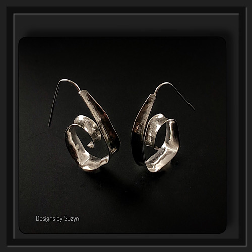Argentium silver spiral earrings by Suzyn Gunther