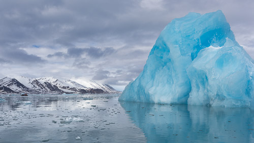 photography of Arctic ice by Lauri Novak