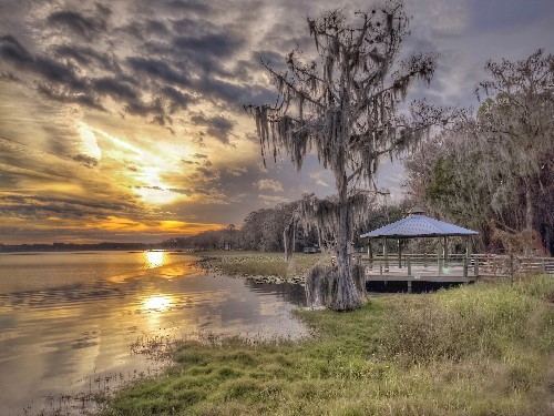 photogrpah of a cloudy sunset by Kim Ramsey