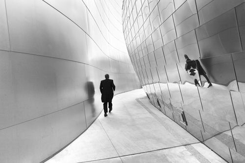 black & white architectural photograph by Axel Breutigam
