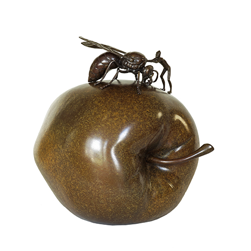bronze sculpture of an apple and hornet by Martin Pierce