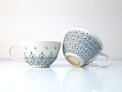 ceramic cups by Hannah Billingham