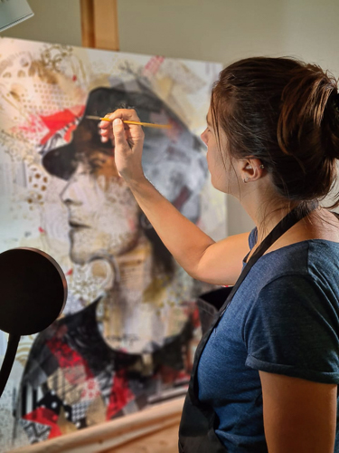 Artist Zabé in her studio working on "Gabrielle"