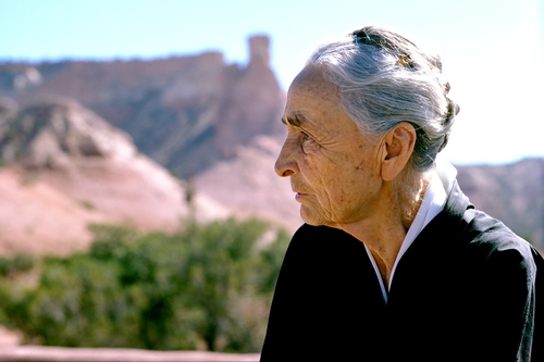 photo of Georgia O'Keeffe at Chimney Rock