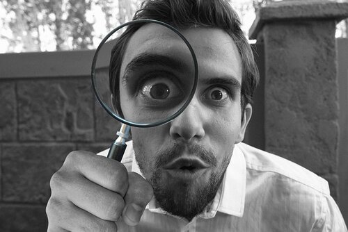 Are you spreading your art business too thin? Strategic focus delivers better results.
