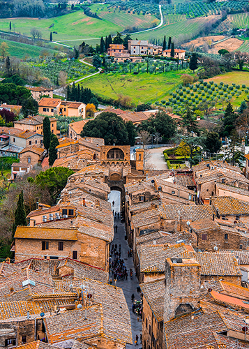 Photo of Tuscan rooftops