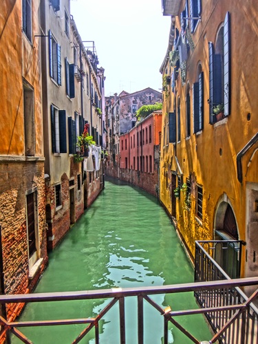 photo of a canal in Venice, Italy